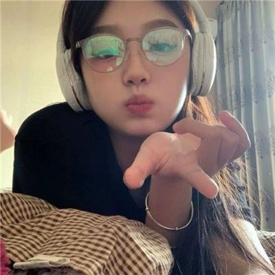 黑箱日记 海报